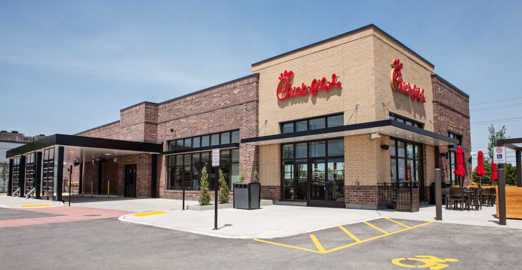 How does the Chick-fil-A Franchise Model Work? | FMS Franchise